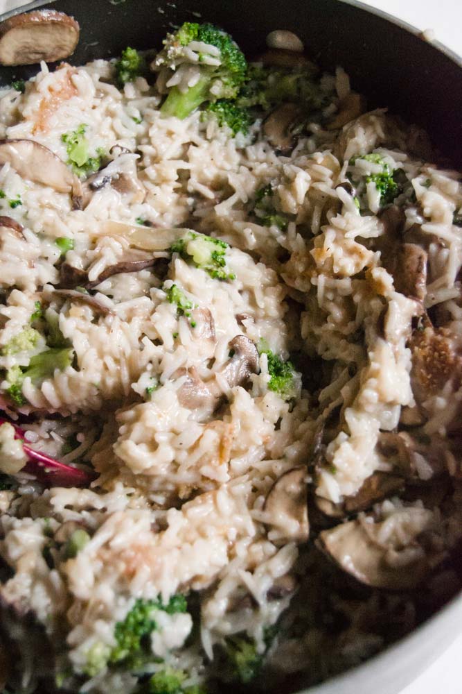 Creamy Vegan Chicken & Rice Casserole | thank you berry much