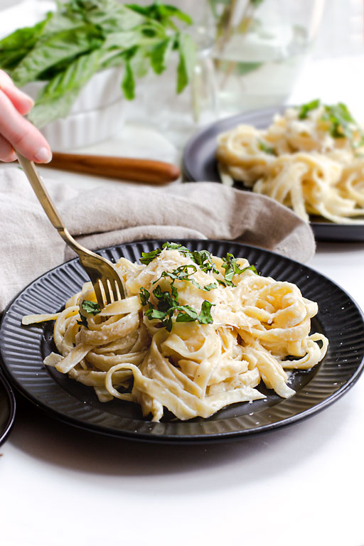 Easy Vegan Fettuccini Alfredo - thank you berry much