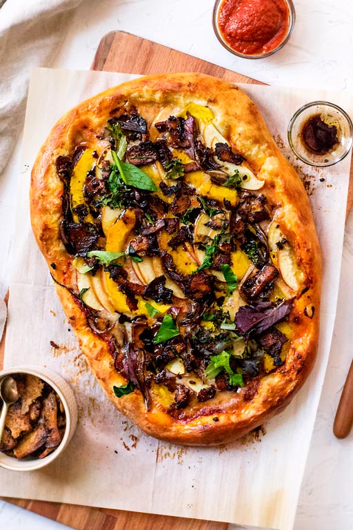 vegan squash pizza