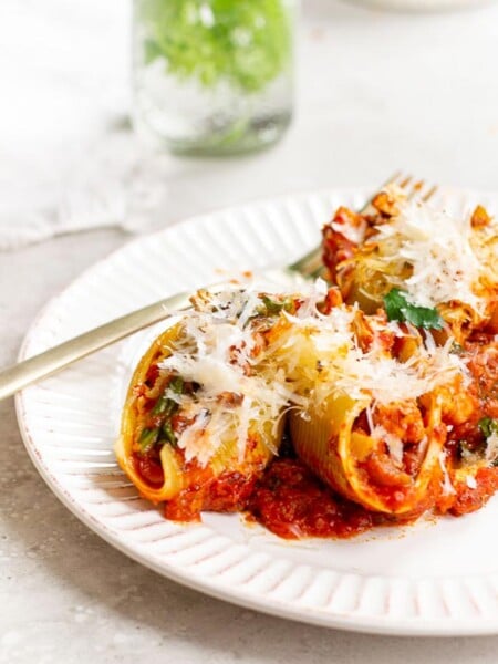 vegan chicken parm shells