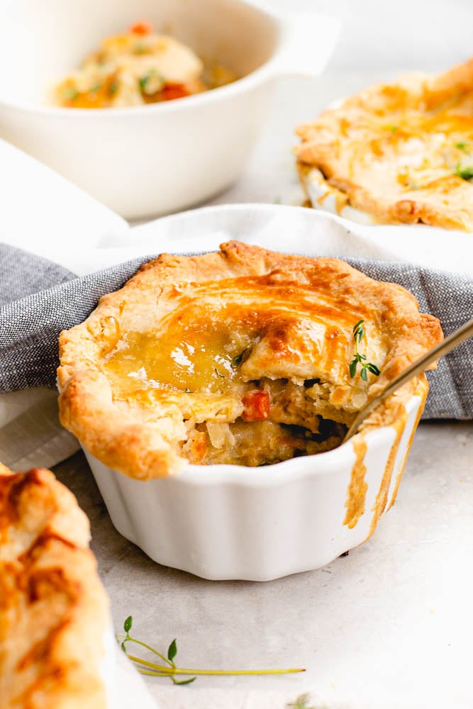 vegan chicken pot pie baked in a a ramekin dish.