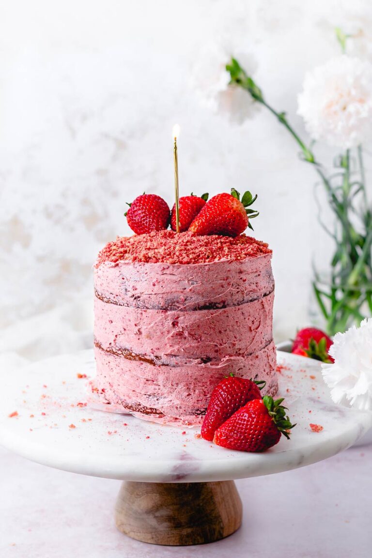 tres leches strawberry crunch cake tres leches strawberry crunch cake