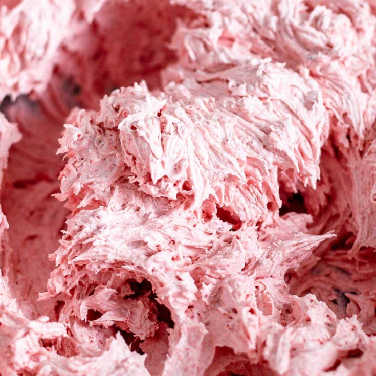 vegan strawberry buttercream frosting.