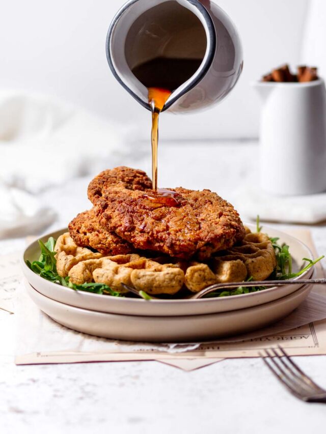Vegan Chicken and Waffles (Seitan)