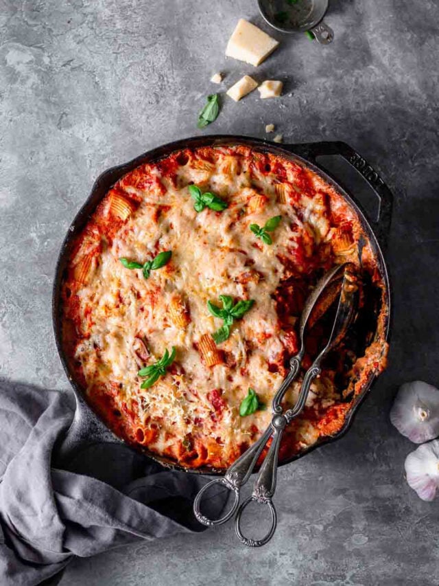 Easy Creamy Pasta Bake (No Boil)