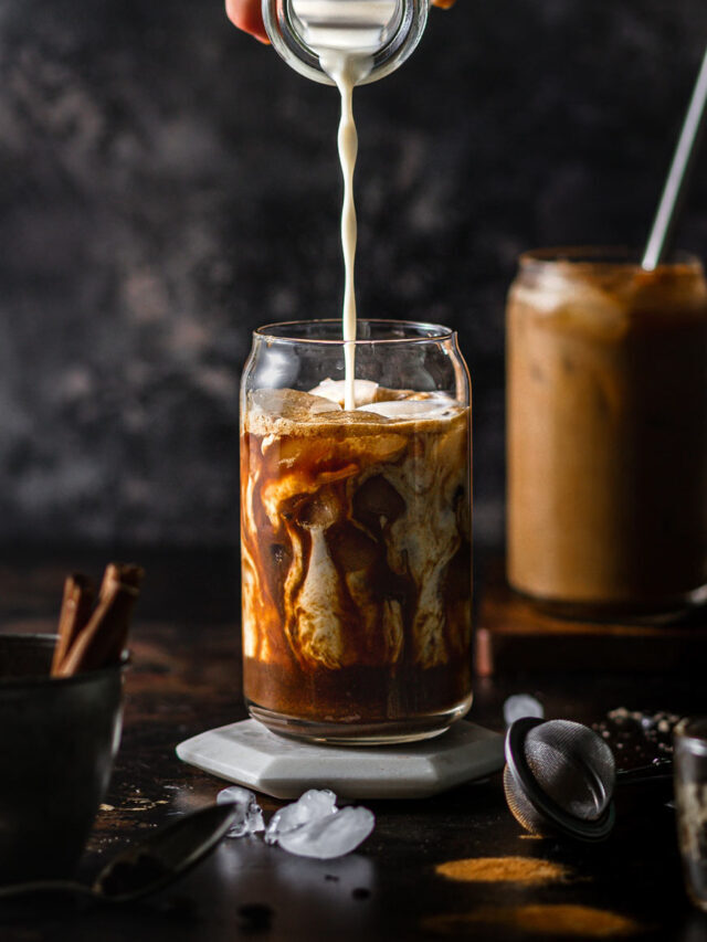 Pumpkin Spice Oatmilk Shaken Espresso (Starbucks)