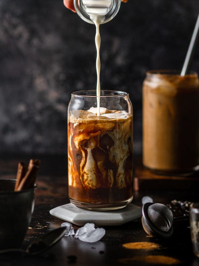 Pumpkin Spice Oatmilk Shaken Espresso (Starbucks)