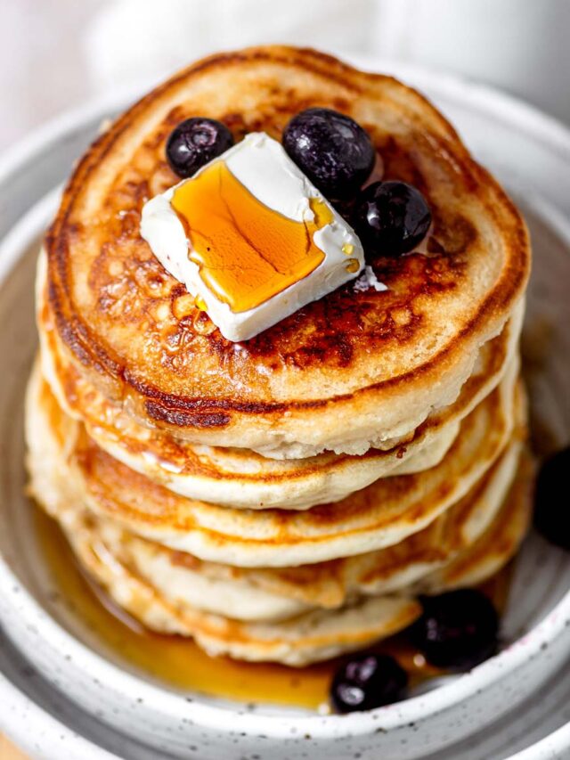 Easy Fluffy Pancakes without Eggs thank you berry much