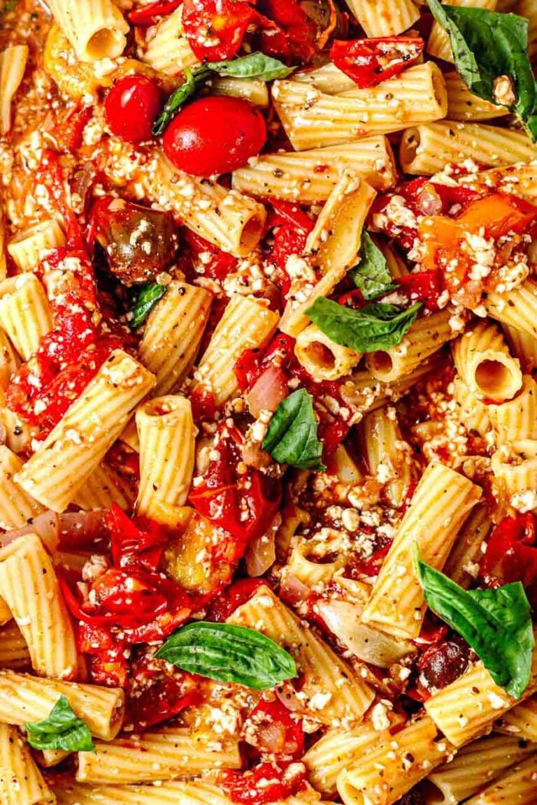 vegan baked feta pasta.