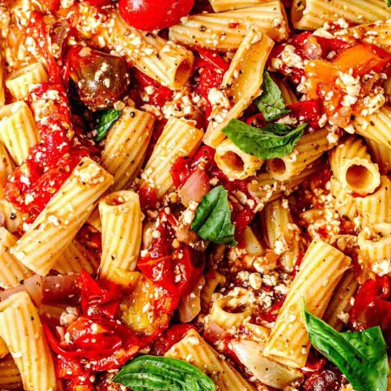 vegan baked feta pasta.