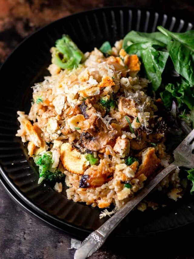Creamy Vegan Broccoli Rice Casserole