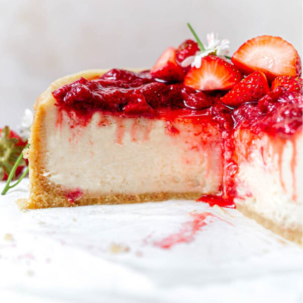 The Best Baked Eggless Cheesecake with Strawberries