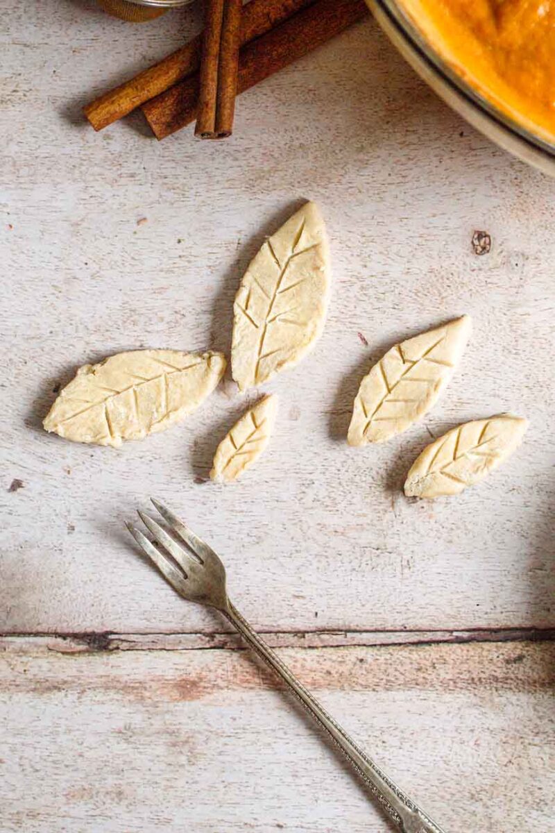 Classic Eggless Pumpkin Pie with Coconut Milk