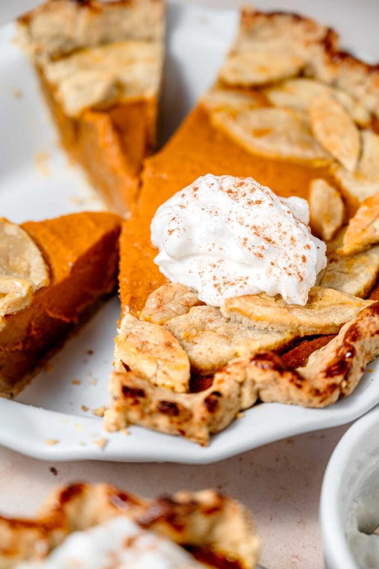 Easy Eggless Pumpkin Pie With Coconut Milk {Vegan}