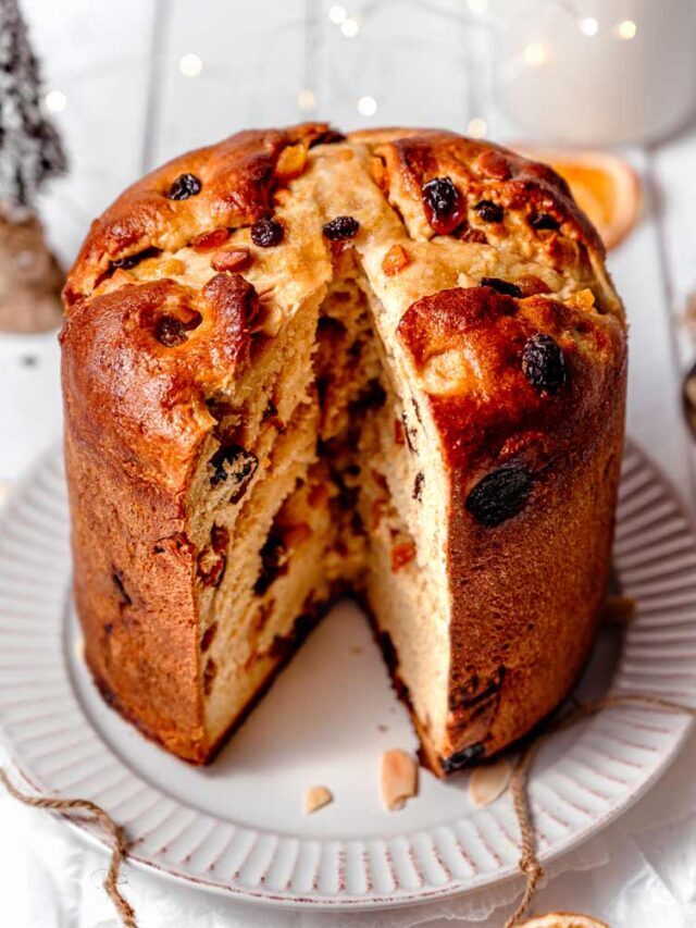Soft & Fluffy Vegan Panettone