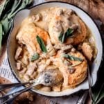 vegan biscuits and gravy recipe.