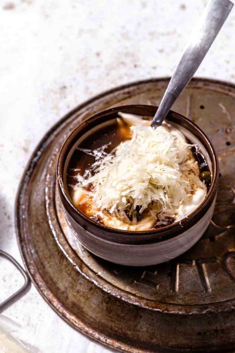 Easy Caesar Salad Dressing without Anchovies or Egg