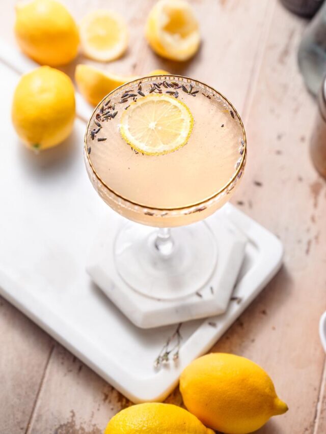 Lemon Lavender Gin Cocktail