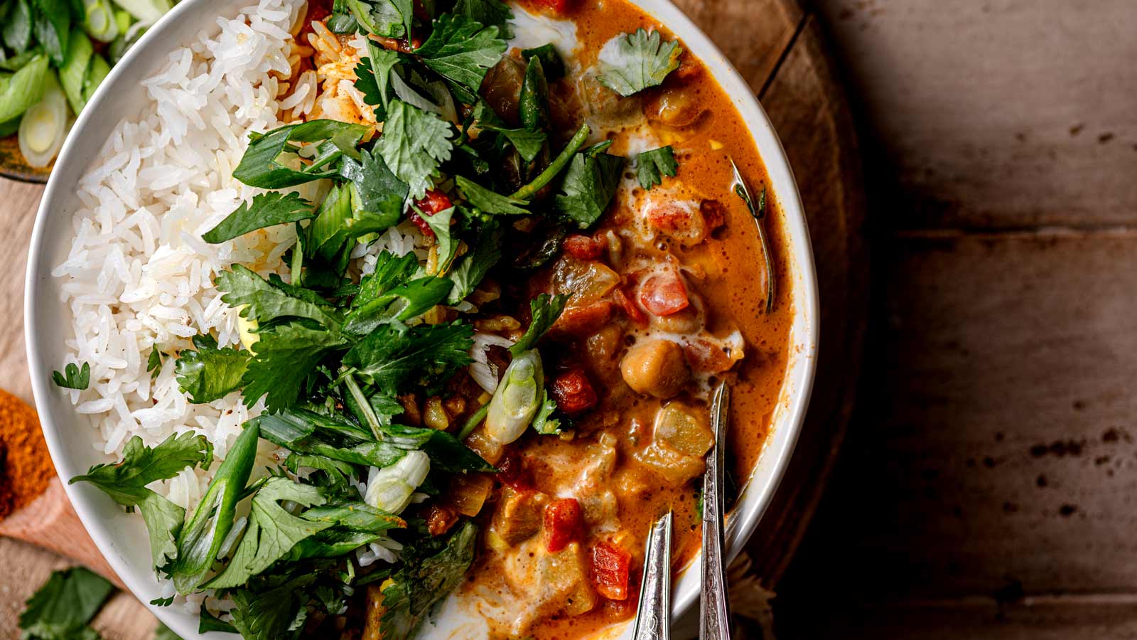 Easy Curry Sauce with Coconut Milk