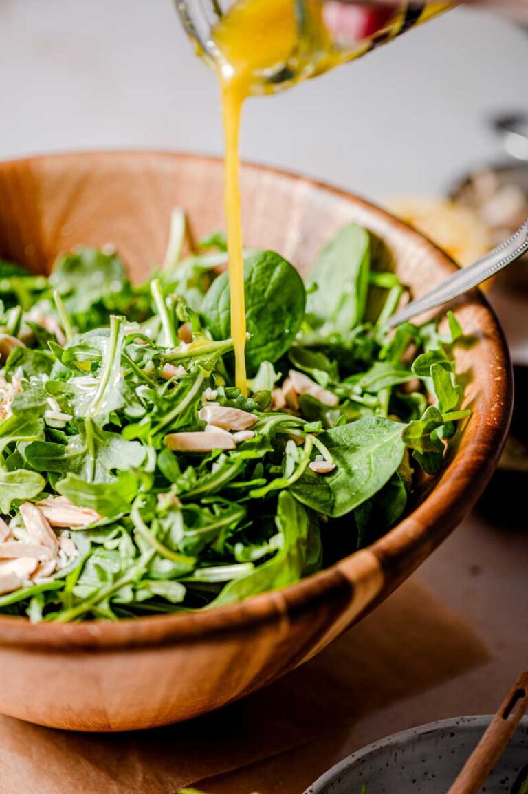 Simple Spinach Arugula Salad with Lemon Vinaigrette