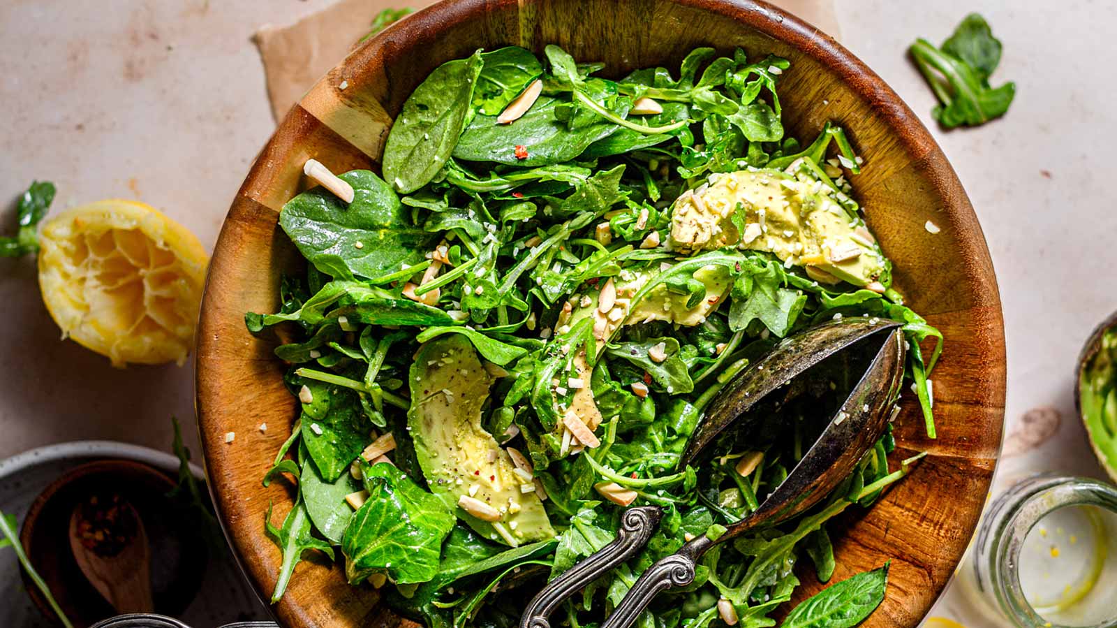 Simple Spinach Arugula Salad with Lemon Vinaigrette