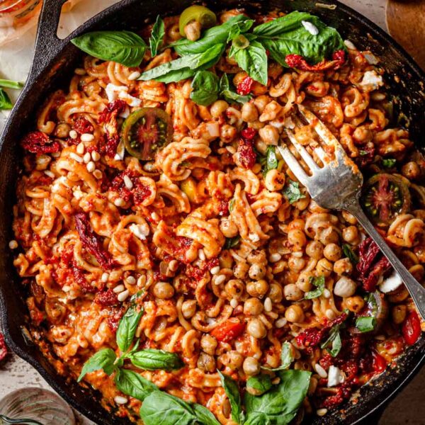 Creamy Red Pesto Pasta with SunDried Tomatoes