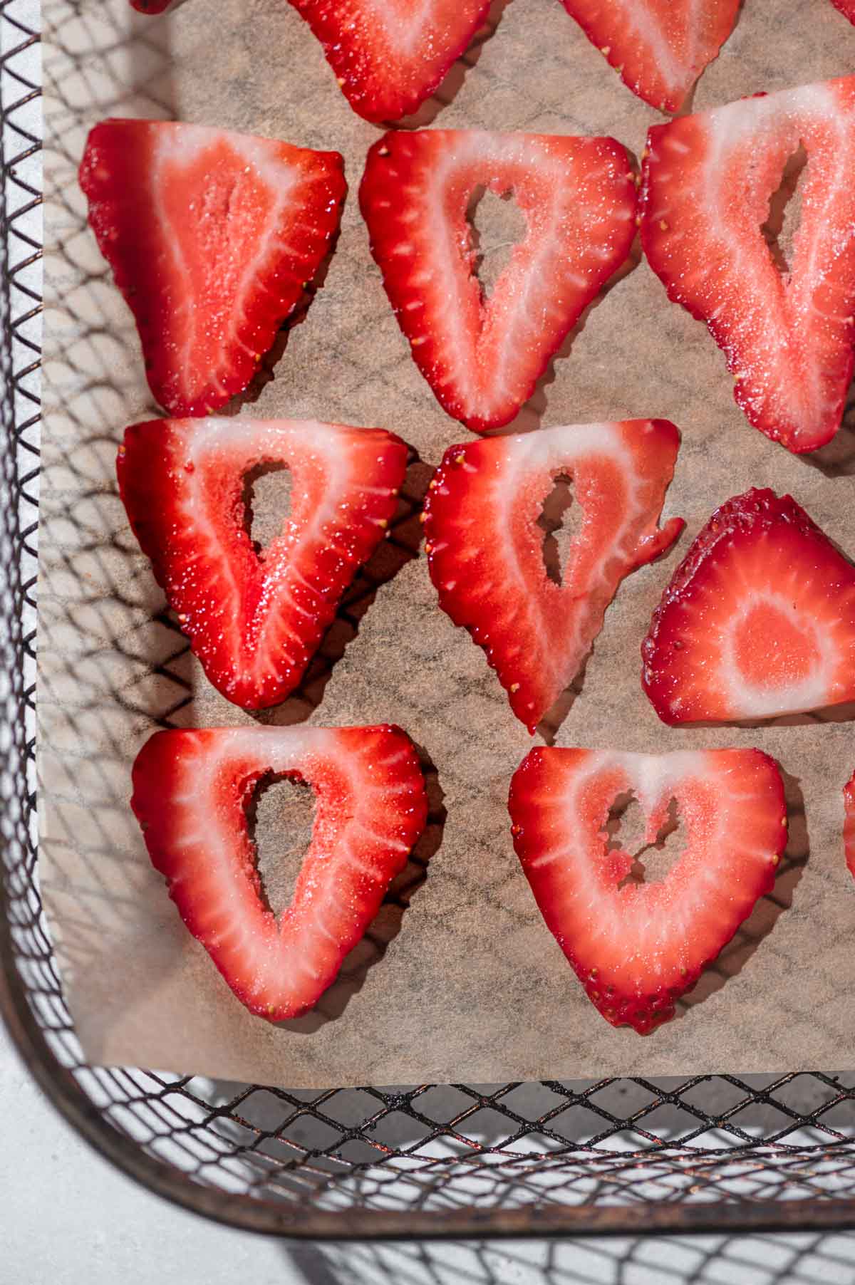 How to Dehydrate Strawberries in the Air Fryer or Oven