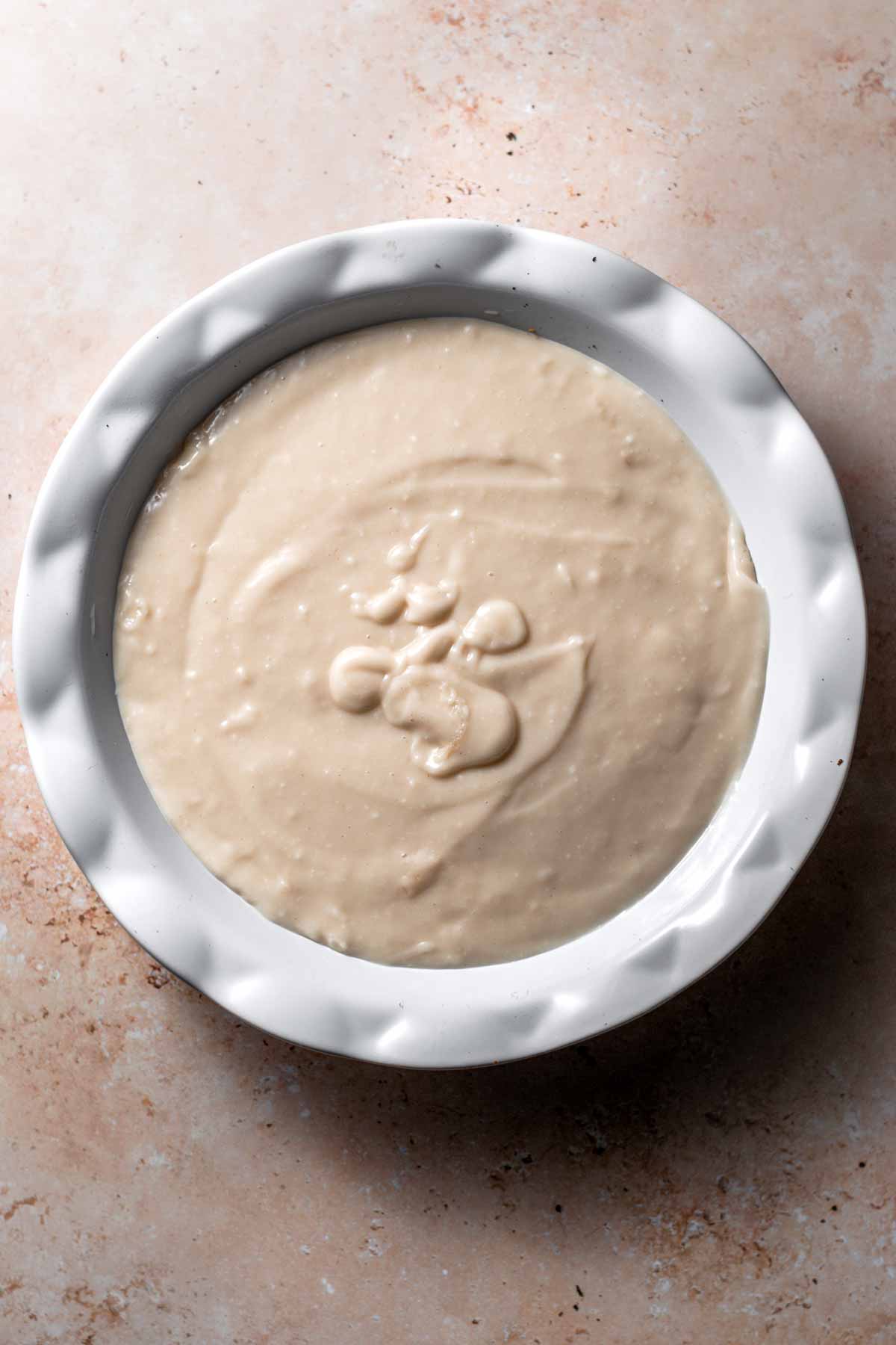 the vanilla pudding on the cookie crust.