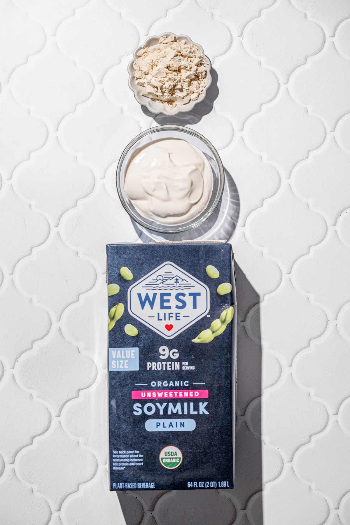ingredients for homemade vegan soy yogurt.